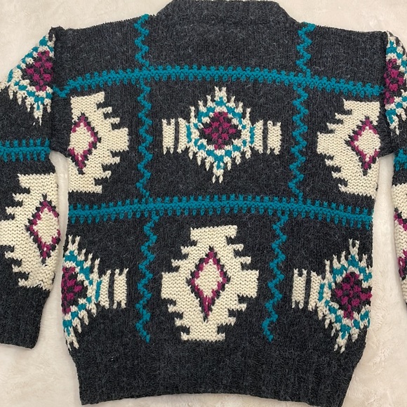 Vintage Handknit Chunky Sweater - Picture 4 of 7